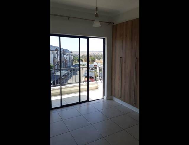 1 BEDROOM PROPERTY TO RENT IN LINBRO PARK